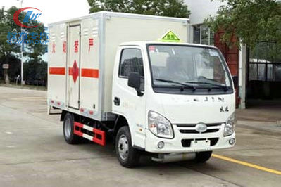 程力威CLW5030XRQNJ5易燃?xì)怏w廂式運(yùn)輸車(chē)