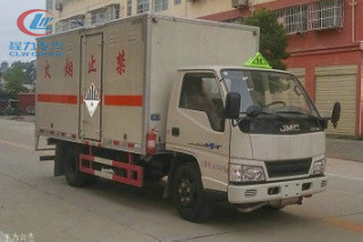 程力威CLW5041XZWJ5雜項(xiàng)危險(xiǎn)物品廂式運(yùn)輸車