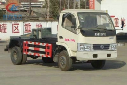 程力威CLW5070ZXXD5車(chē)廂可卸式垃圾車(chē)