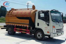 程力威CLW5081GQWCG5清洗吸污車(chē)