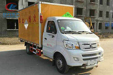 程力威CLW5030XZWCD5雜項(xiàng)危險(xiǎn)物品廂式運(yùn)輸車